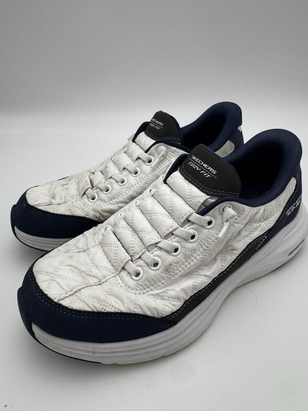 Skechers Cozy Fit Slip-Ins White/Navy Women’s Size 4